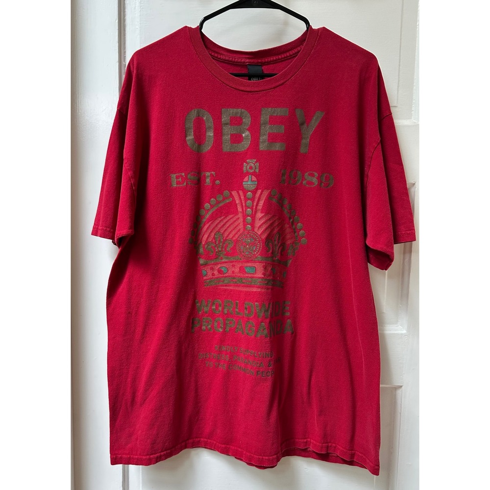 Obey Worldwide Propaganda Crown Graphic T-Shirt Red XL